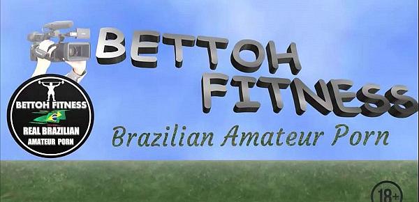  Bettoh Fitness - Minha prima é um tesão Laura Matrix